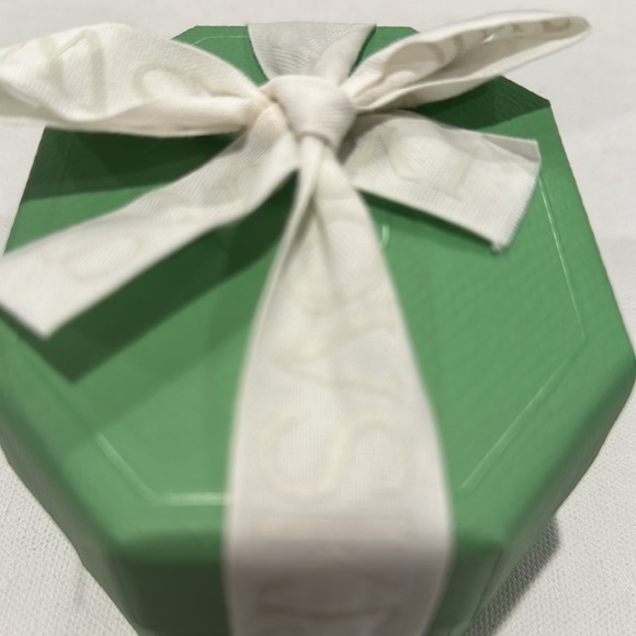 NIB Swarovski Birthday Bears. Great birthday gift for collectors of Swarovski. - Picture 10 of 12